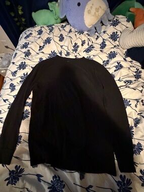 Mountain Ridge Black Graphic Crewneck